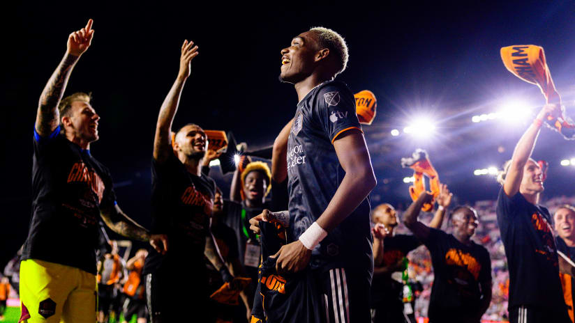 Houston Dynamo - US Open Cup - dancing